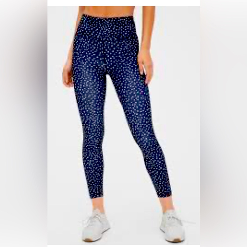 NWT Gap Fit XL eclipse medium compression 7/8 length legging high rise